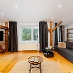 Διαμέρισμα Old Town Wooden Loft By Bookinghost Krasków