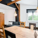 Old Town Wooden Loft By Bookinghost Διαμέρισμα
