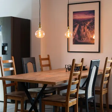 Appartement Old Town Wooden Loft By Bookinghost