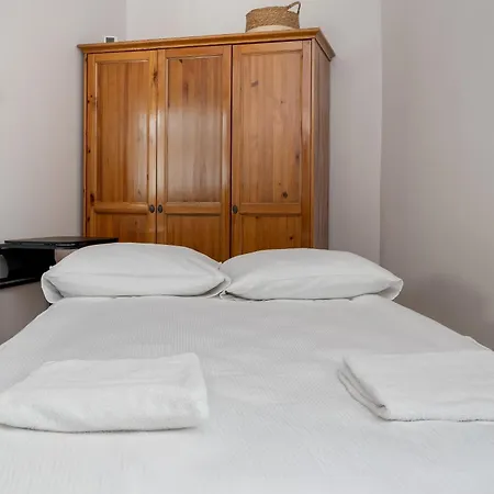 Old Town Wooden Loft By Bookinghost