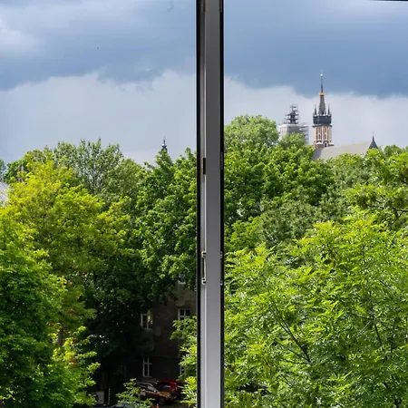 Appartamento Old Town Wooden Loft By Bookinghost