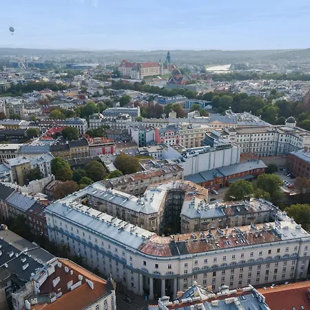 Old Town Wooden Loft By Bookinghost